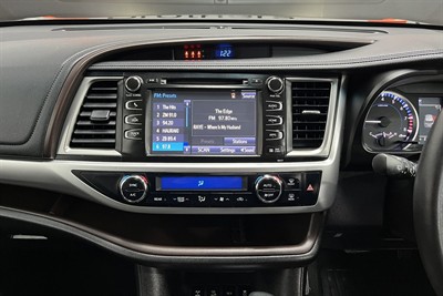 2017 Toyota HIGHLANDER - Thumbnail