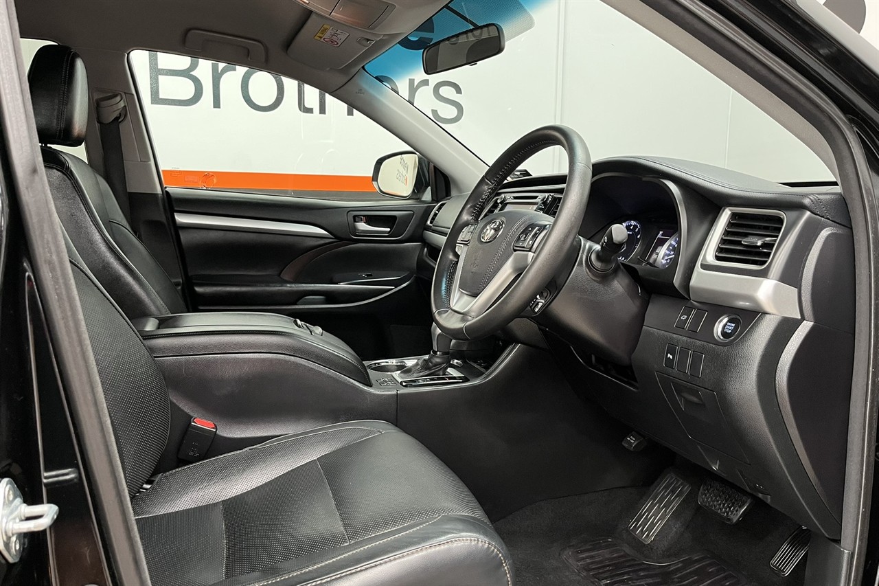 2017 Toyota HIGHLANDER