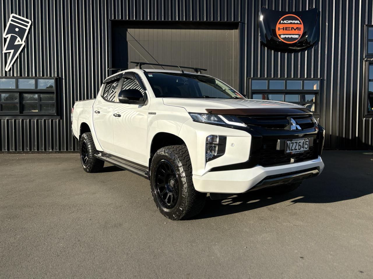 2022 Mitsubishi Triton