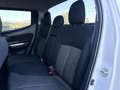 2022 Mitsubishi Triton - Thumbnail