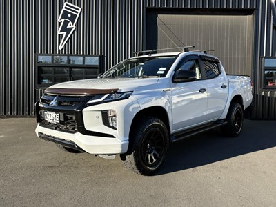 2022 Mitsubishi Triton - Thumbnail