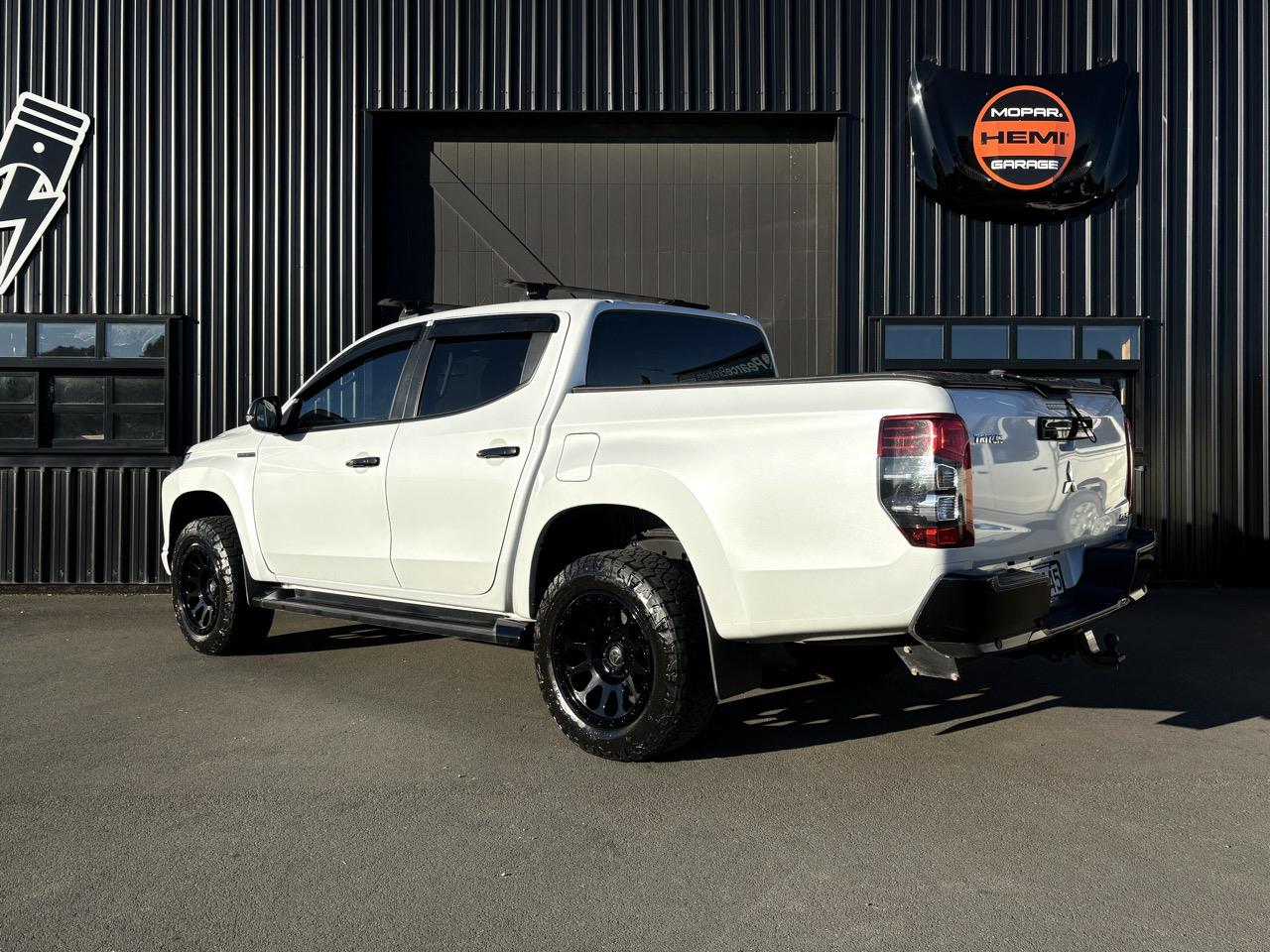 2022 Mitsubishi Triton