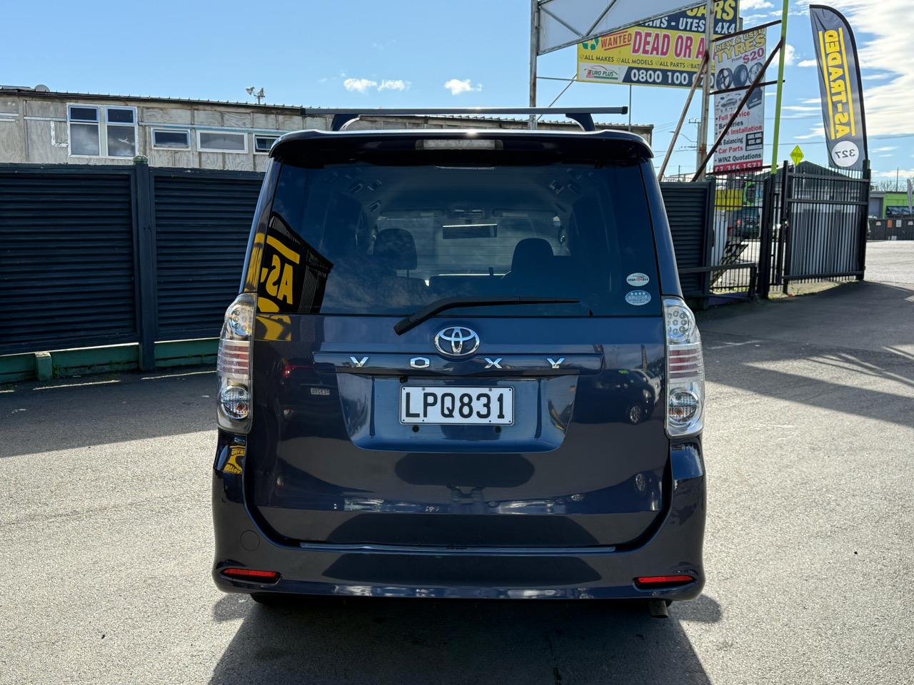 2008 Toyota Voxy