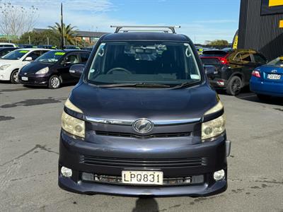 2008 Toyota Voxy - Thumbnail