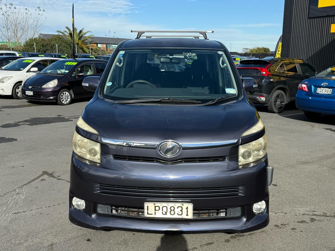 2008 Toyota Voxy