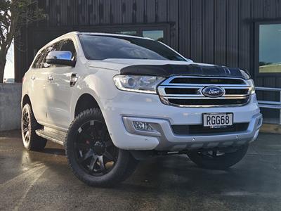 2017 Ford Everest