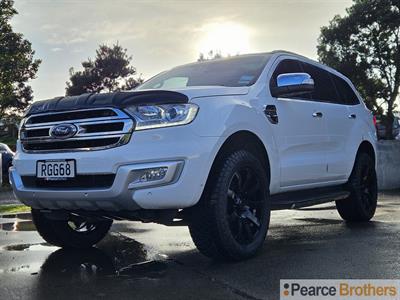2017 Ford Everest - Thumbnail