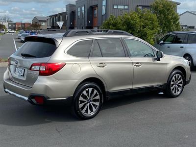 2016 Subaru Outback - Thumbnail