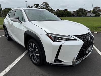 2021 Lexus UX 250H - Thumbnail