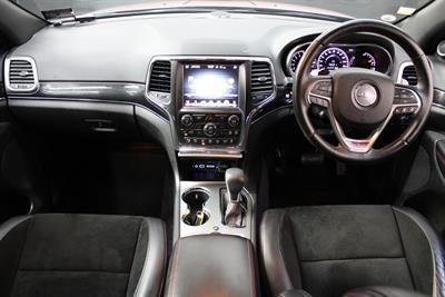 2017 Jeep Grand Cherokee - Thumbnail