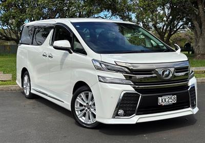 2015 Toyota Vellfire - Thumbnail