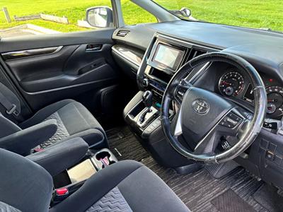 2015 Toyota Vellfire - Thumbnail