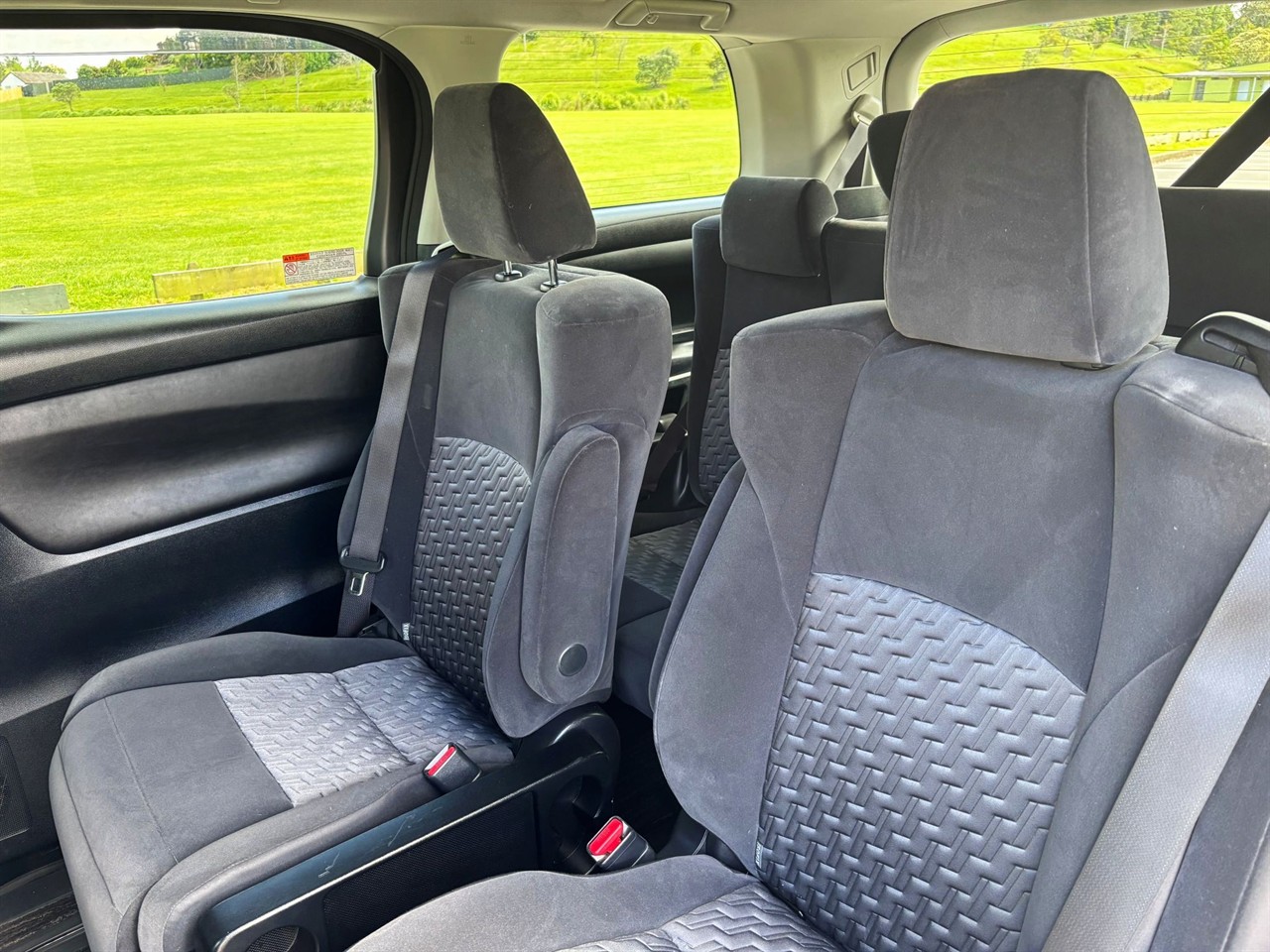 2015 Toyota Vellfire