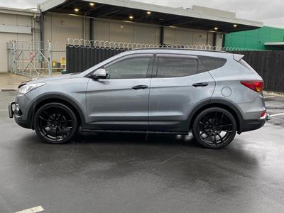 2018 Hyundai SANTA FE - Thumbnail