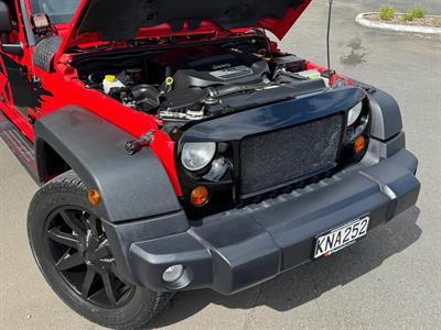 2013 Jeep WRANGLER - Thumbnail