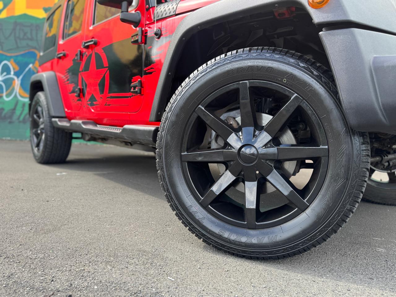 2013 Jeep WRANGLER