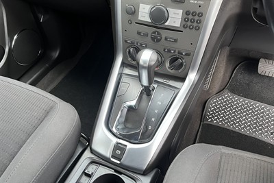 2012 Holden Captiva - Thumbnail