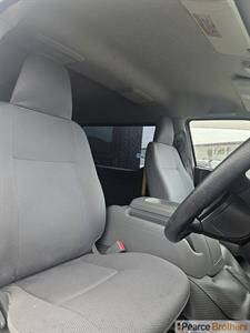2008 Toyota Hiace - Thumbnail