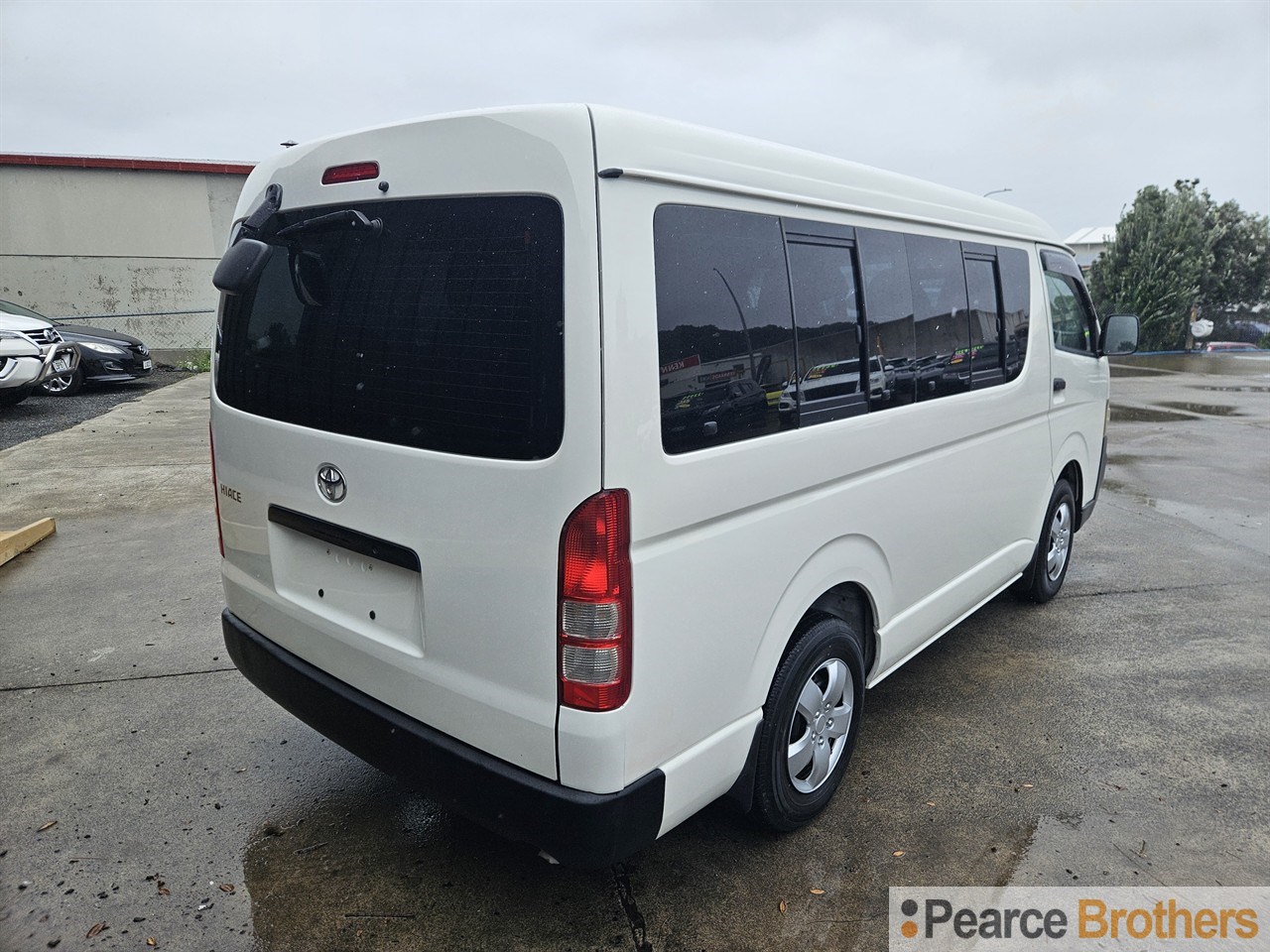 2008 Toyota Hiace