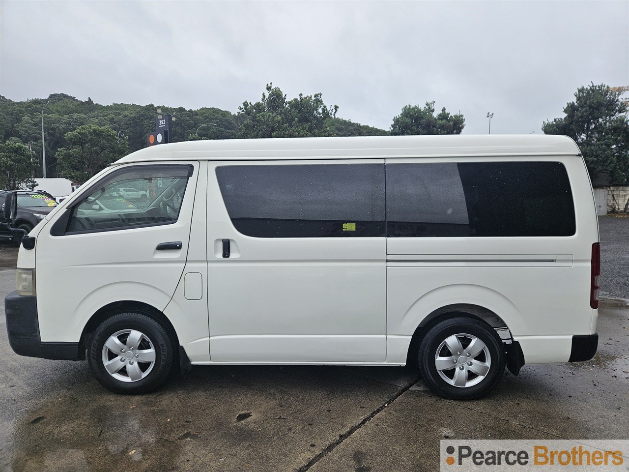 2008 Toyota Hiace