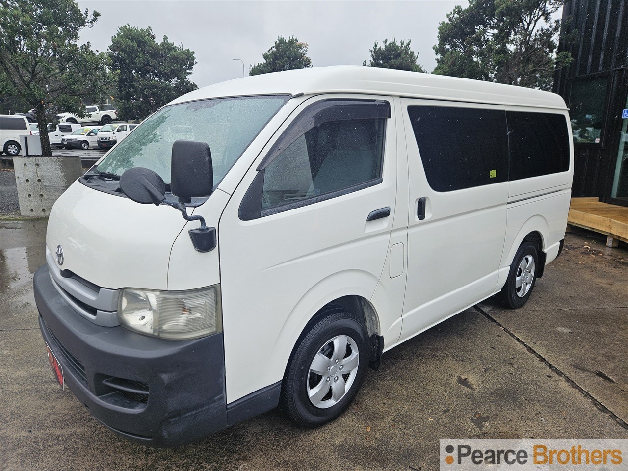 2008 Toyota Hiace