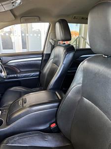 2014 Toyota Highlander - Thumbnail