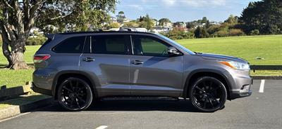 2014 Toyota Highlander - Thumbnail
