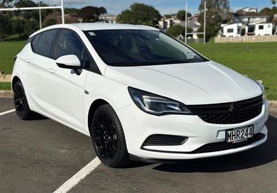 2019 Holden Astra - Thumbnail