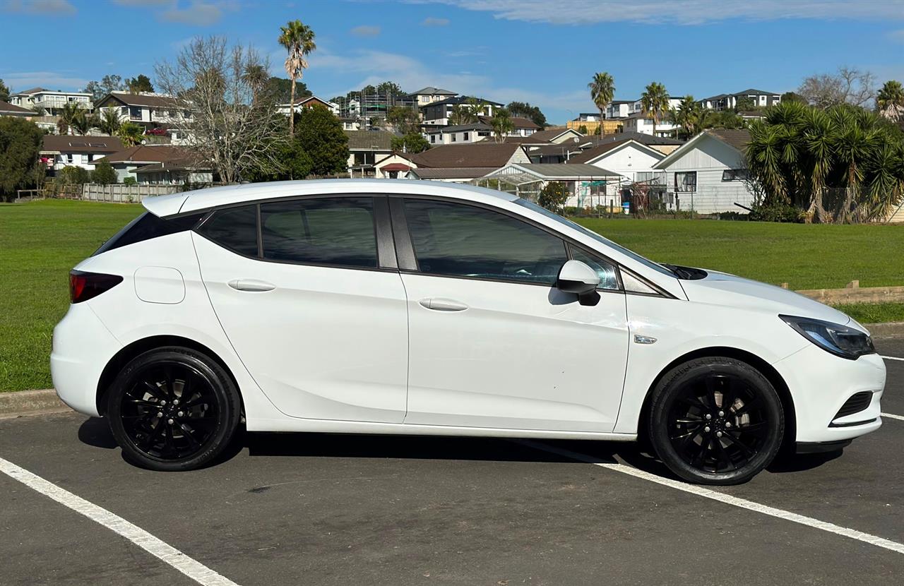2019 Holden Astra