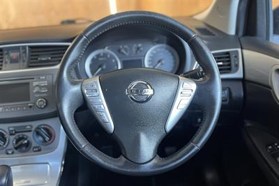2014 Nissan Pulsar - Thumbnail