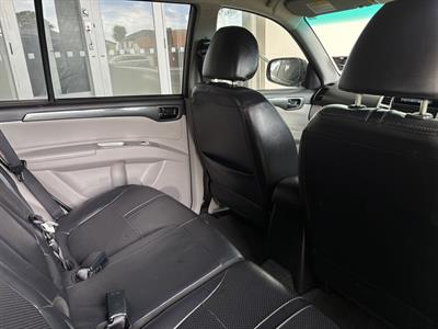 2015 Mitsubishi Challenger - Thumbnail