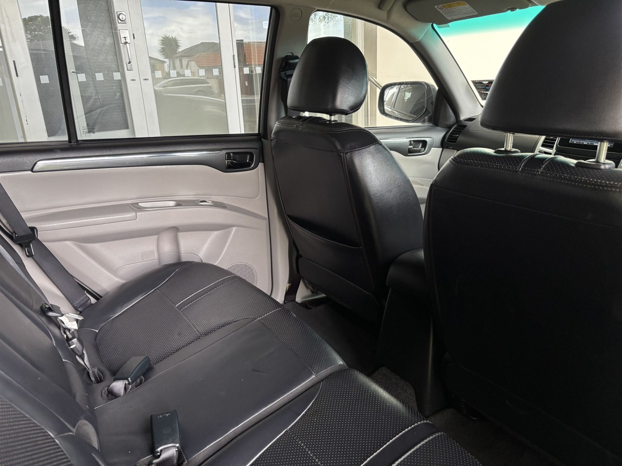 2015 Mitsubishi Challenger