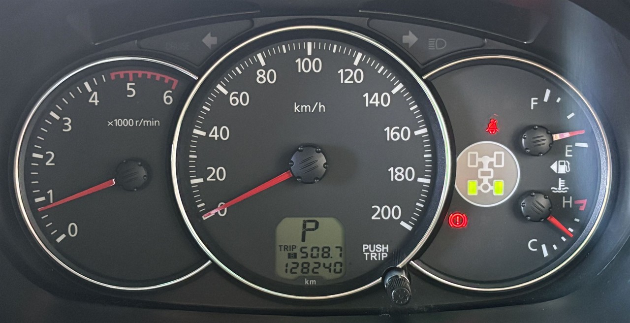 2015 Mitsubishi Challenger