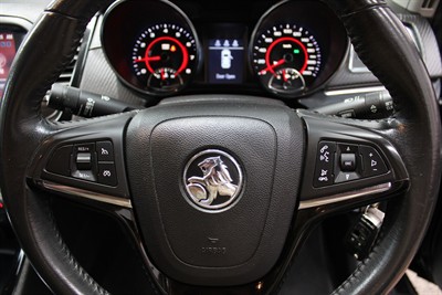 2015 Holden Commodore - Thumbnail