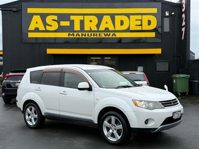 2006 Mitsubishi Outlander - Thumbnail