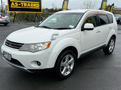 2006 Mitsubishi Outlander - Thumbnail
