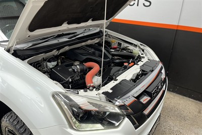 2019 Isuzu D-Max - Thumbnail