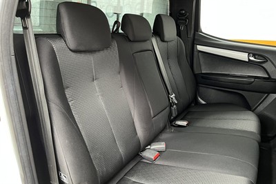 2019 Isuzu D-Max - Thumbnail