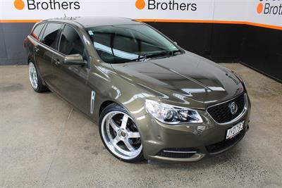 2016 Holden Commodore - Thumbnail