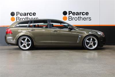2016 Holden Commodore - Thumbnail