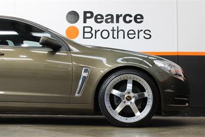 2016 Holden Commodore - Thumbnail