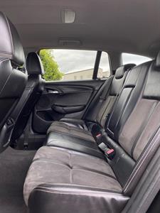 2015 Holden Commodore - Thumbnail