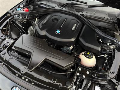 2017 BMW 3 Series - Thumbnail