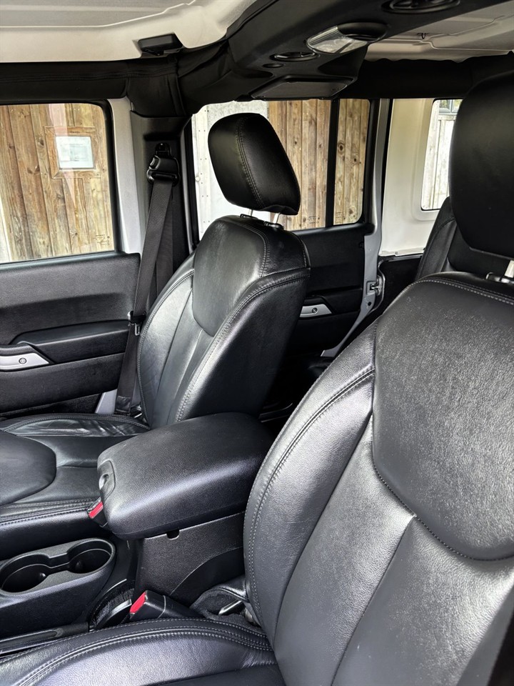 2018 Jeep WRANGLER