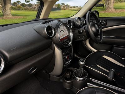 2014 Mini Cooper - Thumbnail