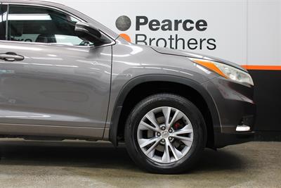 2014 Toyota HIGHLANDER - Thumbnail