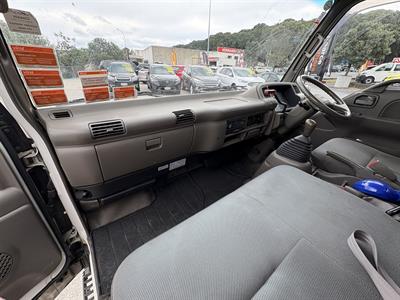 1997 Isuzu Elf - Thumbnail