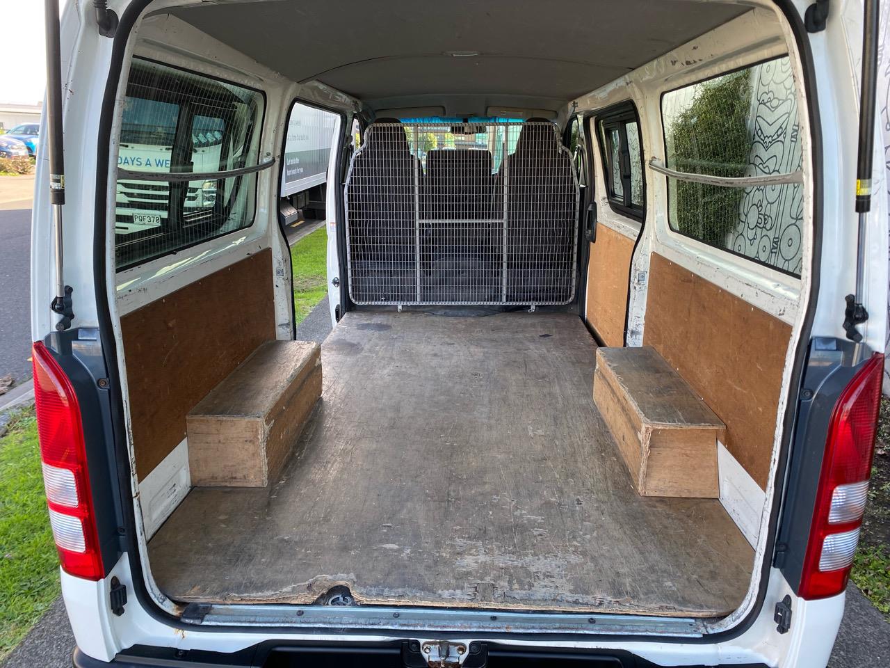 2014 Toyota Hiace