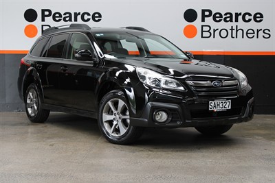 2014 Subaru OUTBACK - Thumbnail