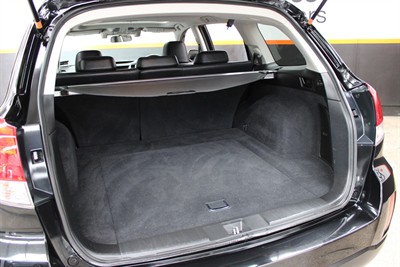 2014 Subaru OUTBACK - Thumbnail